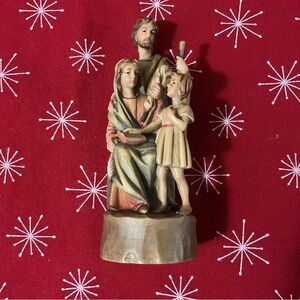 Anri 6” Holy Family Woodcarving